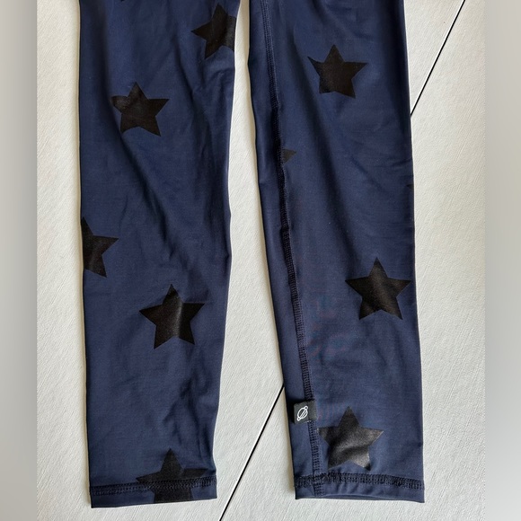 Terez Navy Blue Leggings w/ Black Stars Size Small - Picture 2 of 6